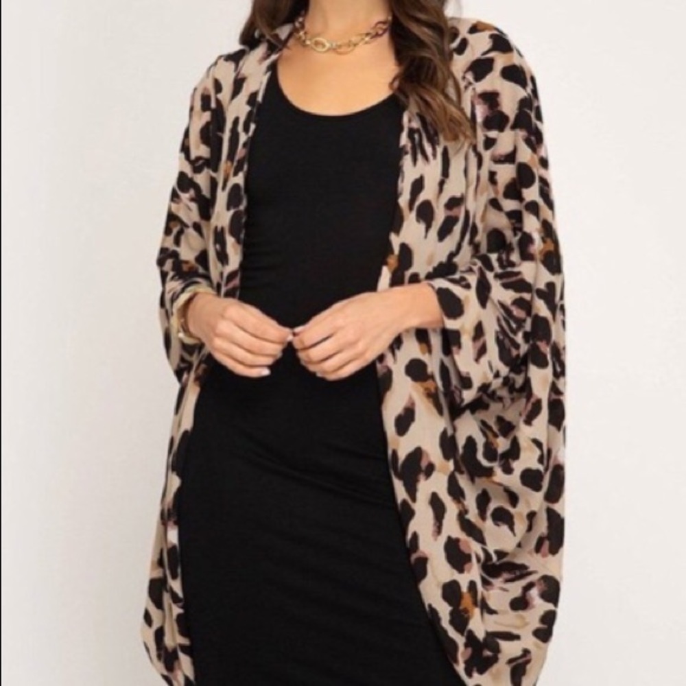 Leopard print kimono